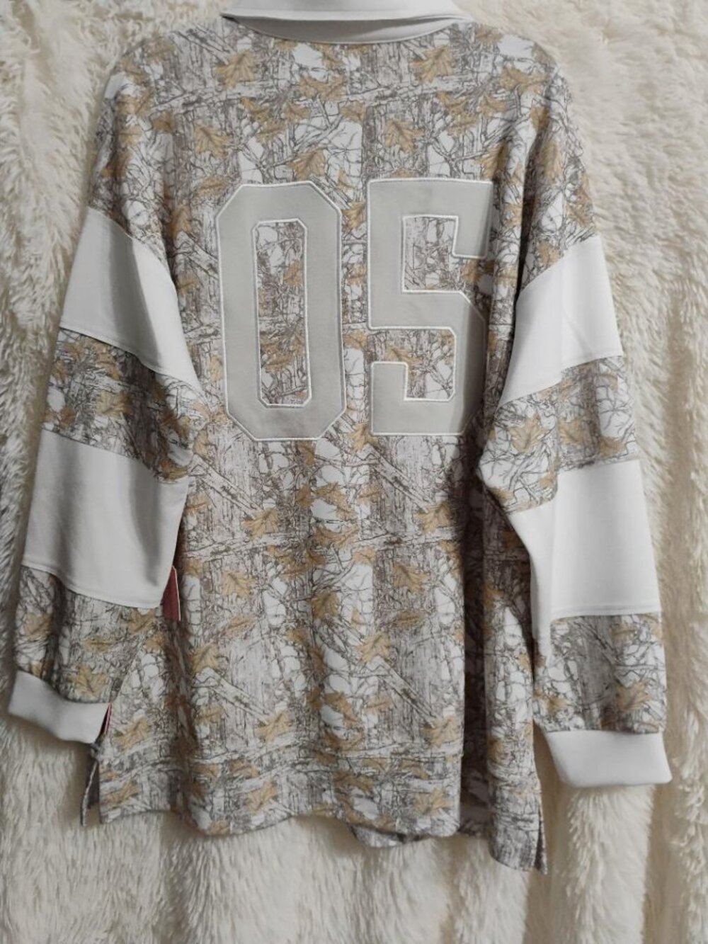 Simply Southern Polo Camo White Contrast Long Sleeve Size L NWT - Picture 4 of 8